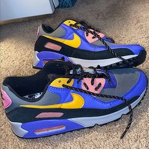 NIKE AIRMAX 90